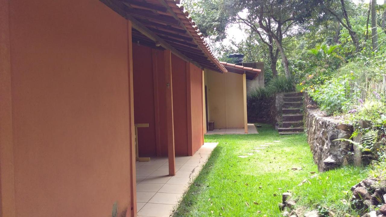 Govinda Moeda Pousada Bagian luar foto